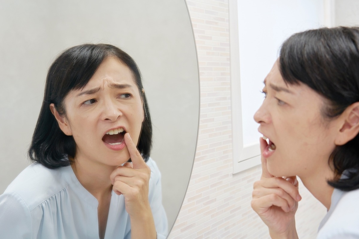 tooth feels tight after dental bonding